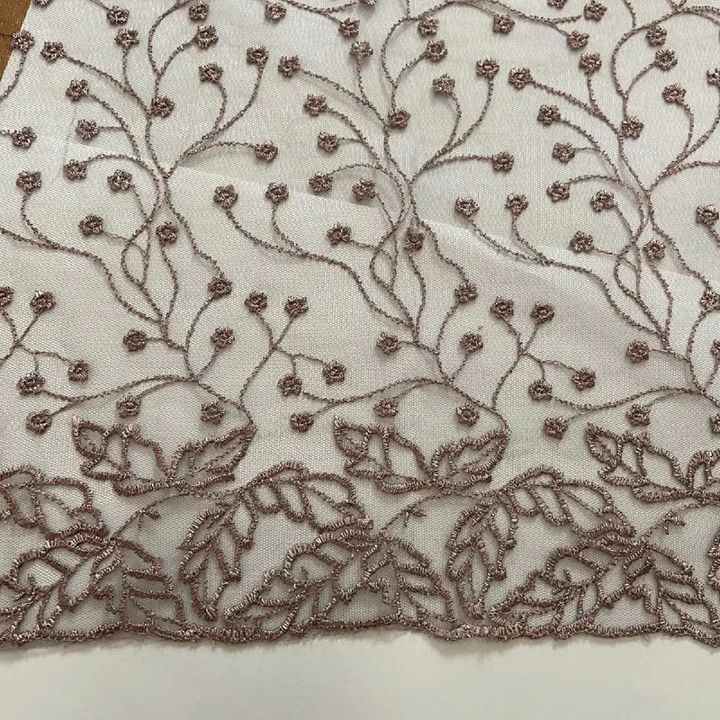 1/2 Meter Kain Brokat Motif Daun - Warm Lilac 3