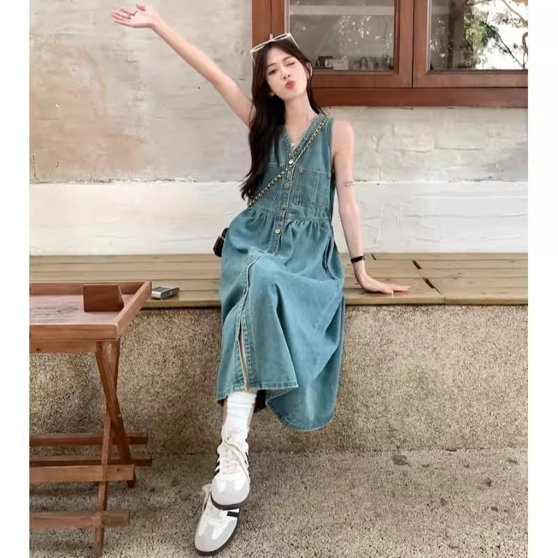 Product Introduction of Y. French Style Temperament V-neck, Vest Denim Dress Casual Womenswear 22