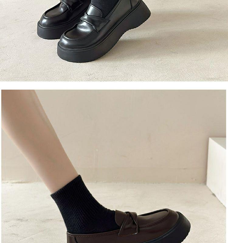 Product Introduction of British Style Women's Leather Shoes 2023 Summer Autumn New Thick-Soled Black Loafers Retro Slip-On Mary Jane Shoes nam 31