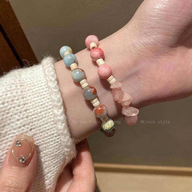 Product Introduction of Contrast Color Shoushan Stone Beaded Bracelet Female Summer Ins Niche Design Elastic Bracelet Light Luxury Online Influencer Refined Bracelet 6