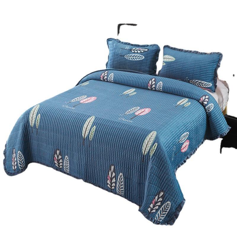 Thickened Milk Fiber Bedspread Cotton Padded Thickened Crystal Velvet Blanket Non-Static Thermal Bed Sheet Dormitory Home Bedspread 4