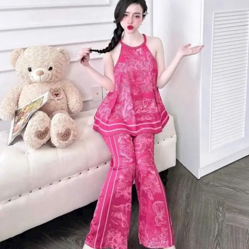 Sét bộ dài lụa satin cổ yếm họa tiết , vải lụa satin mềm mịn  mặc dạo phố mặc nhà mặc ngủ điều đẹp