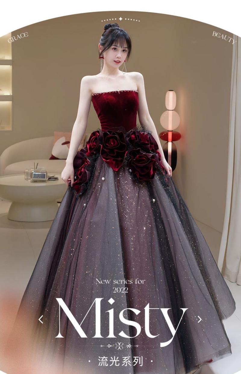 Product Introduction of Red Elegant Off-Shoulder Wedding Toast Dress for Bride, High-End Wedding Evening Gown for Women, Summer Princess Engagement Long Dress 5