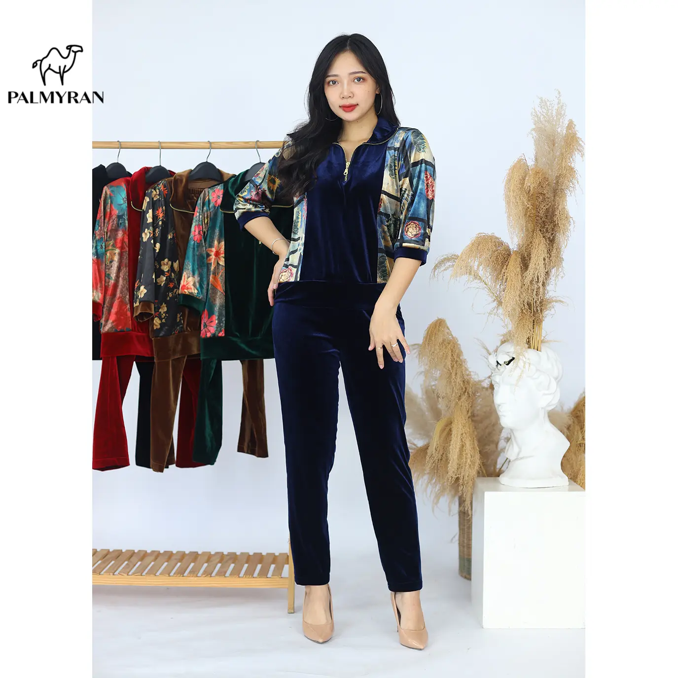 Bộ Đồ Nhung Tuyết Phối Họa Tiết Cao Cấp NT04