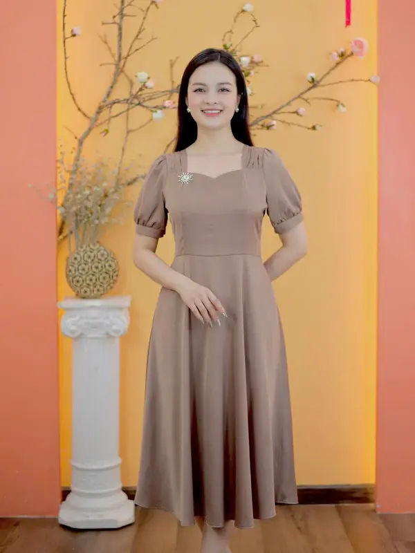 Sale giữa tháng mua sắm đầm đẹp săn đầm liền tay Đầm trung niên TTV1773 Vải  Lụa Nhung Thoáng mát Dáng xòe Cổ vuông tim Tay ngắn Màu đỏ rượu và màu nâu cafe  Quý phái sang trọng Nữ Women Dress Váy 5