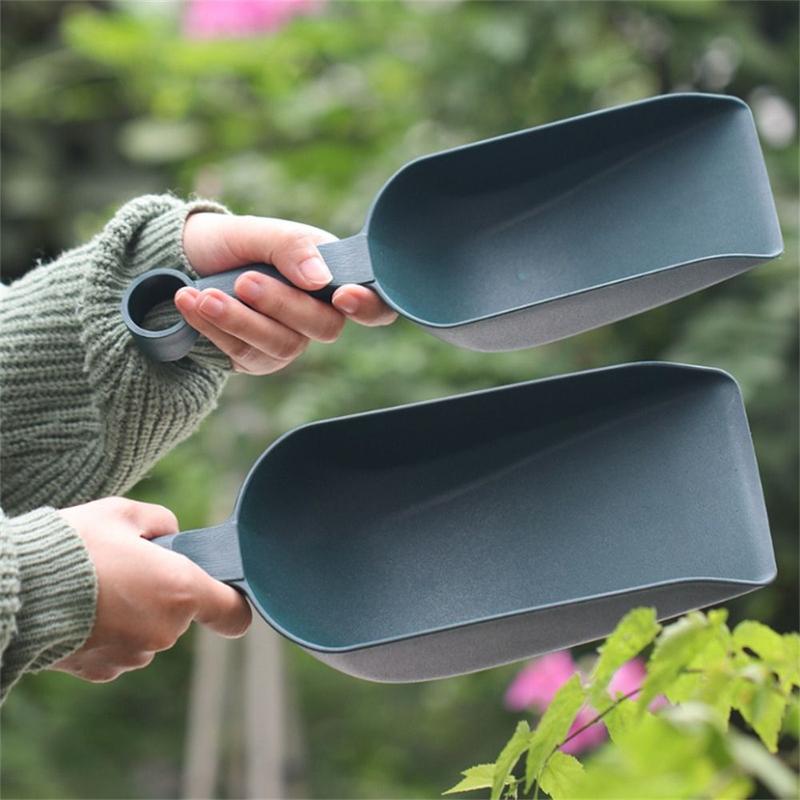Product Introduction of Practical Thickened Soil Scoop Plastic Ergonomic Flower Shovel Multifunctional Lightweight Garden Hand Shovel 10