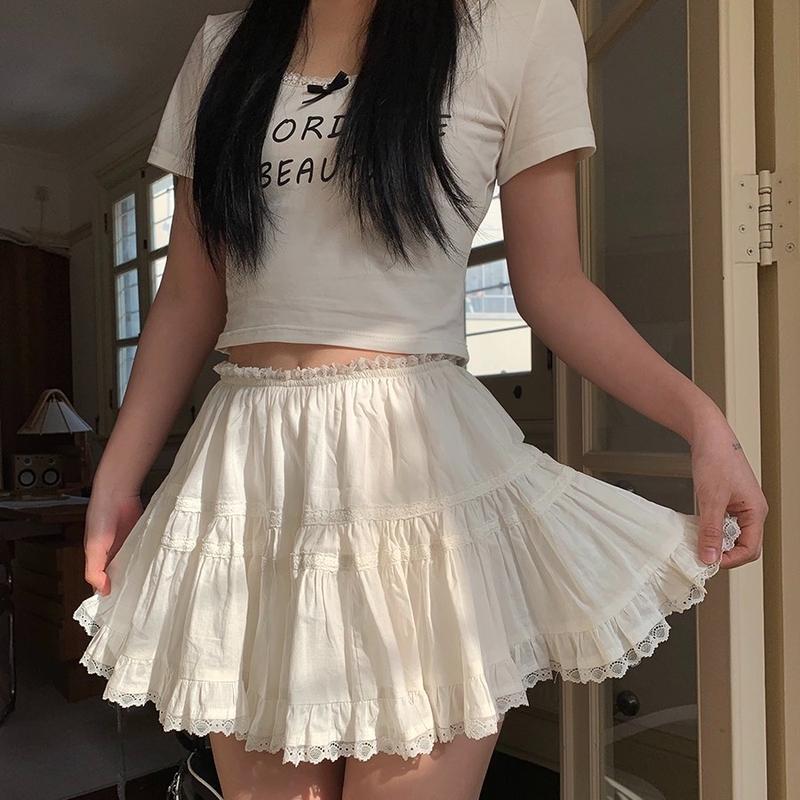 Chân váy ngắn xòe phối ren chất vải boil thoáng mát có lót quần Hottrend hè 2025 - Nữ Women Nhung Trắng