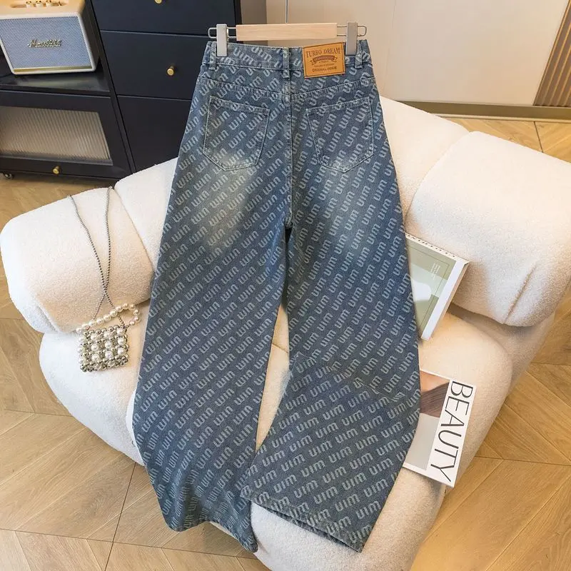Quần Jean quét đất nhà thẳng in hình, dành cho phụ nữ, thiết kế mới đẹp, chữ Jacquard, quần ống rộng Dáng Rộng thích hợp cho mùa thu, năm 2025 Pants 1