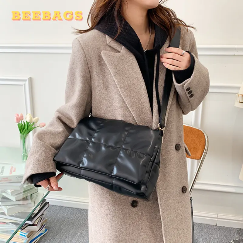 Túi Da Phao Nữ Màu Đen, Nâu, Trắng Dễ Mix Đồ Dây Đeo Chỉnh Được | PHAO04 | Túi Xách Basic Đi Học Đi Chơi Chất Liệu Cao Cấp 1