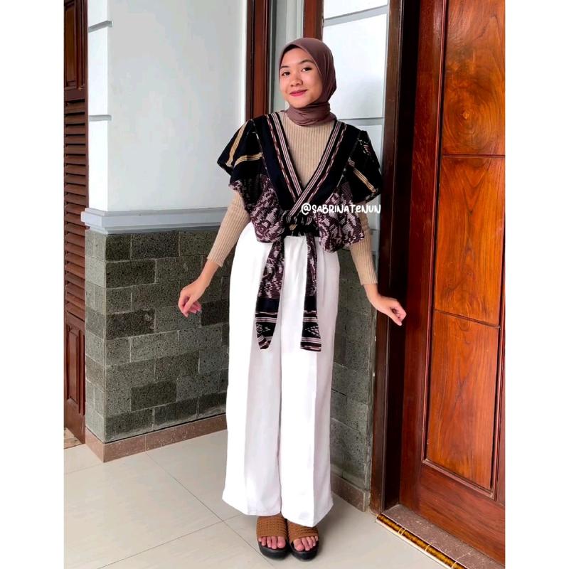 SABRINA TENUN - LAURA OUTER TENUN 4