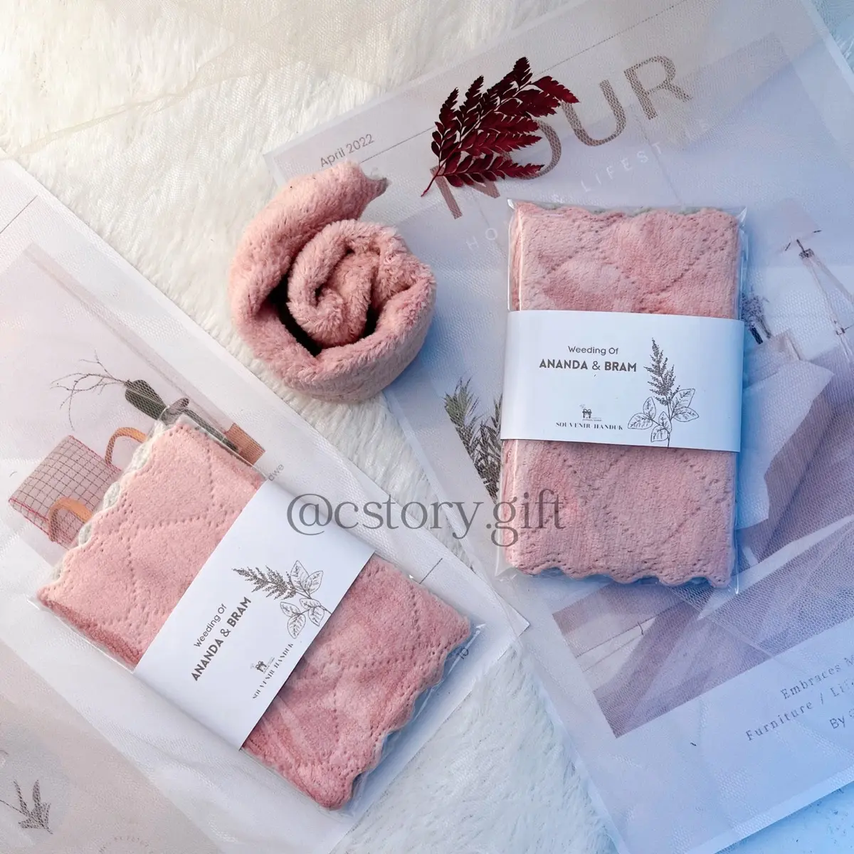 Souvenir Lap MikroFiber isi 50 pcs by Crystal Story Gift
