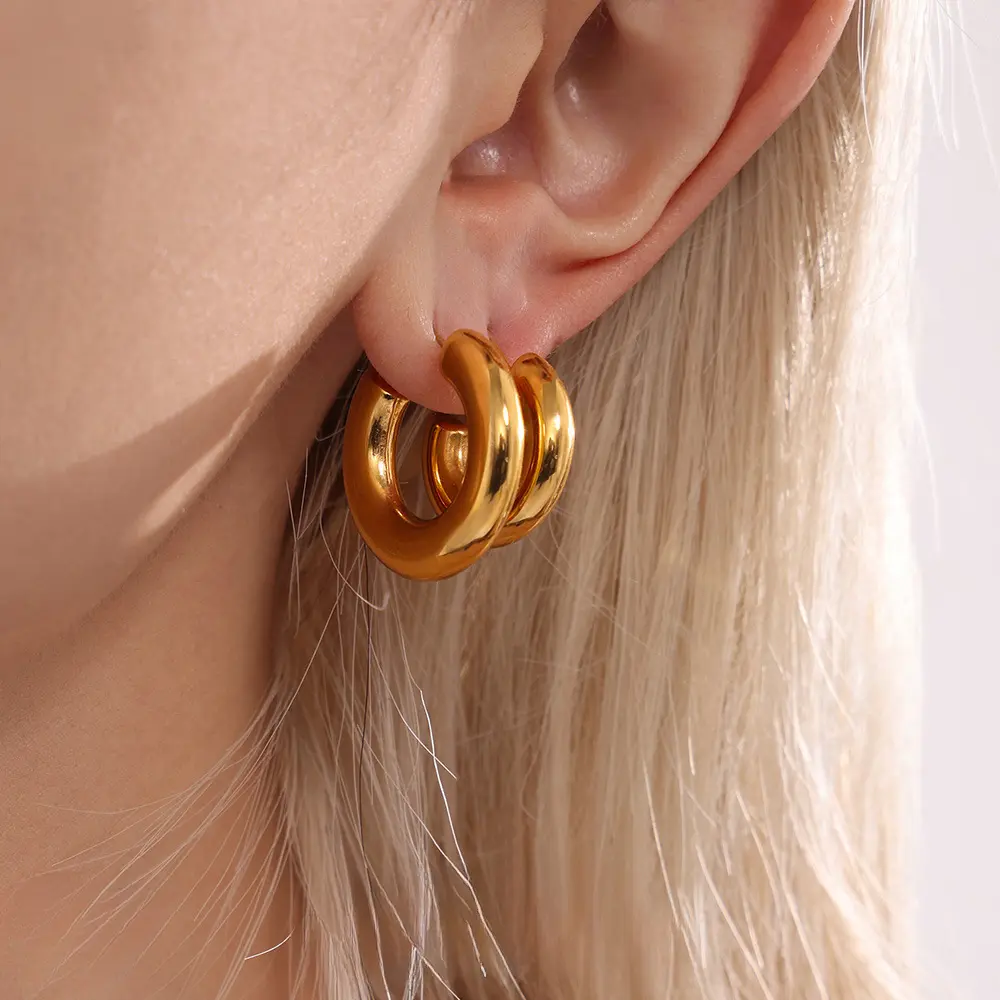 INS Elegant Minimalist Style C-Shaped Earrings French-Plated Elegant Hoop Glossy Ear Cuffs Ear Jewelry