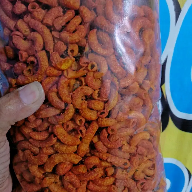 Makroni pedas daun jeruk 1kg Food Snack Snacks 0