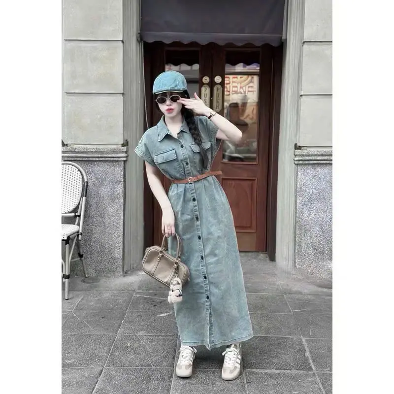 Đầm Váy Nữ Jeans Xòe Đính Nút Cổ Sơ Mi Kèm Túi Hộp Với Tone Màu Tôn Da, Siêu Xinh 2