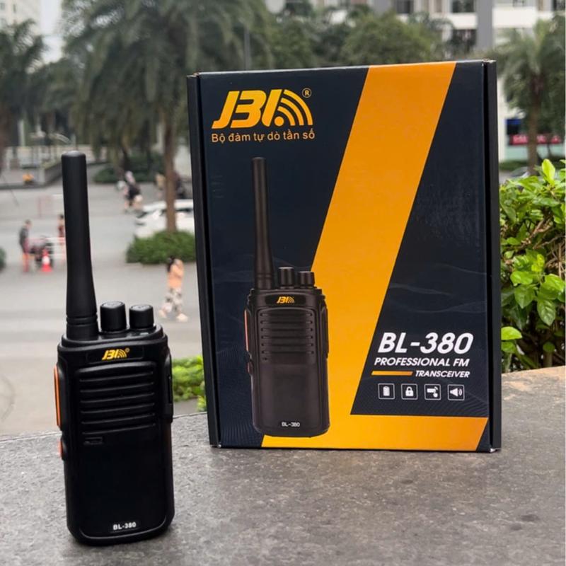 Bộ đàm BL-380 tự dò tần số cự ly liên lạc 3km trong tòa nhà 15 tầng 1
