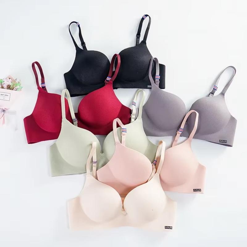 Seamless Girls Small Breasts Bra Push Up No Steel Ring Adjustable ...