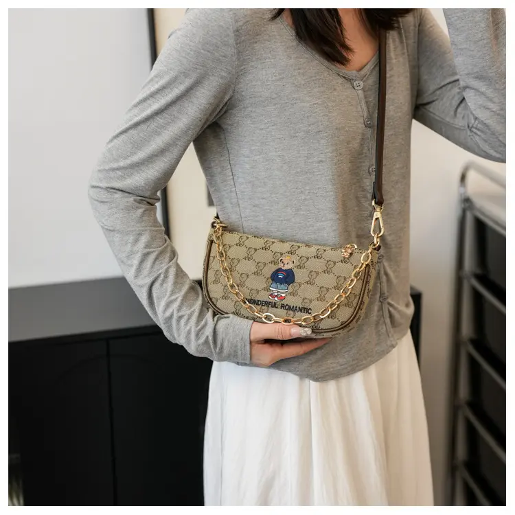 Túi xách nữ mini túi đeo chéo phối xích hình gấu xinh đi chơi phong cách cá tính hot trend DIOMI 554 Bag Phone Đeo Vai