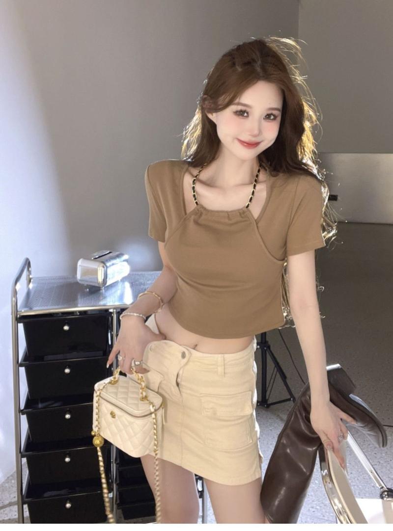 Product Introduction of Áo Thun Ngắn Tay Cổ Yếm Giả Hai Lớp Thiết Kế Độc Đáo Mùa Hè, Dành Cho Nữ, Dáng Ôm, Ngắn, Gợi Cảm Và Dễ Thương, Thiết Kế Đẹp, Thích Hợp Cho Mùa Hè, Áo Ngắn 19