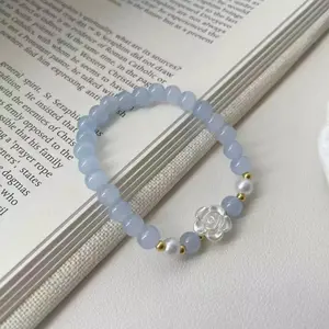 Gelang Manik-Manik Batu Biru Lembut dengan Pesona Bunga Gelang Fashion Wanita