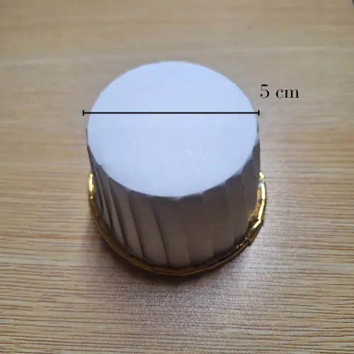 Cupcake Case Curling White & Gold - 5 pcs Putih 2