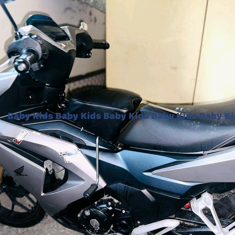 Ghế nệm xe Exciter 135.150.155và Winner, Winner X dành cho trẻ em từ 2 tuổi trở lên - Yên Xe