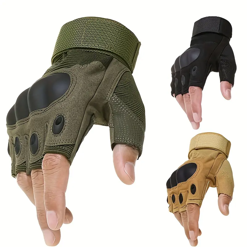 Gloves for Outdoor Sports Training, Featuring Carbon Knuckles And Designed for Military Enthusiasts And Riders, with a Half-Finger Style.