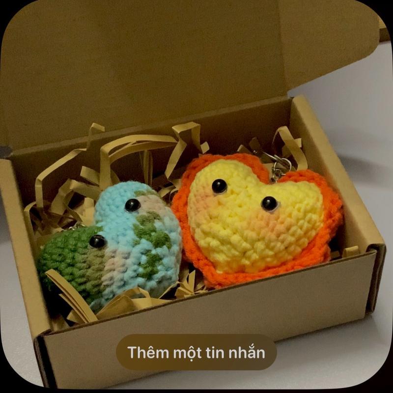   móc khoá len  móc khoá mặt trời trái đất cặp đôi 