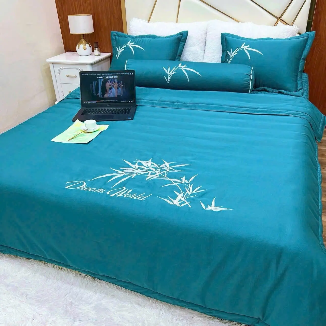 Bộ chăn ga gối 5 món  phi lụa hàng đẹp .