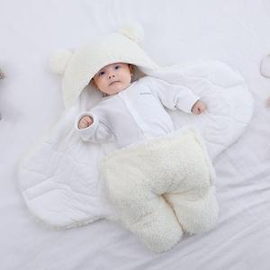 Cute Warm Comfy Baby Care Sleeping Bag, Lovely Bear Hat Design Trendy Soft Newborn Receiving Blanket, Solid Color Infant Boy Girl Swaddle for Fall & Winter, Fluffy Fleece Newborn Receiving Blanket,  Baby Essentials