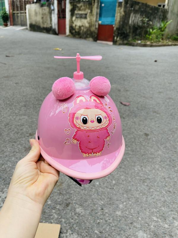 ( Size 10-20kg) Mũ bảo hiểm cho bé hình labubu Đáng yêu (màu hồng) 2