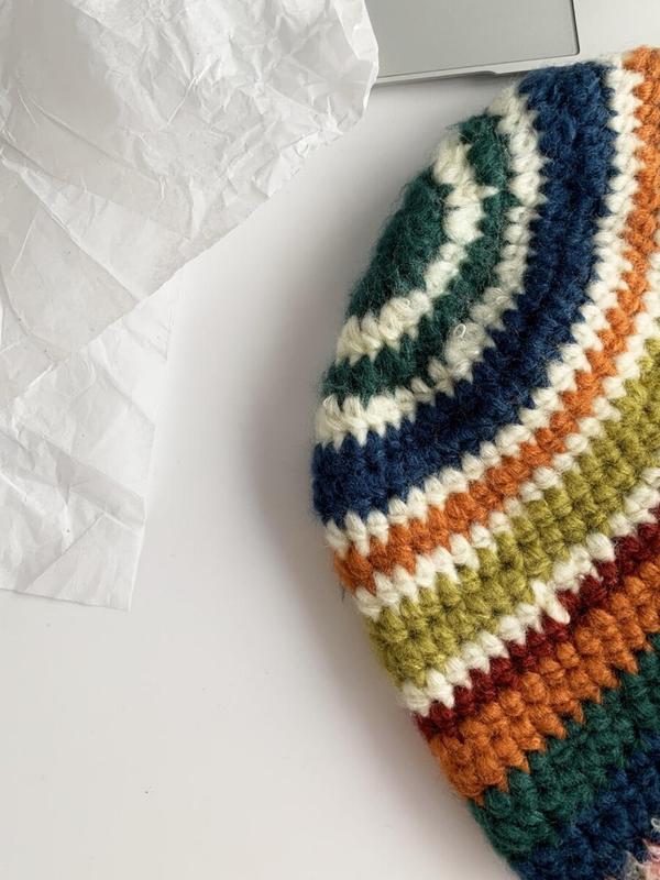 Rainbow Stripe Pattern Label Patched Design Beanie Hat, Casual Street Warm Ear Protection Knit Hat for Fall & Winter, Fashion Accessories for Women & Men 5