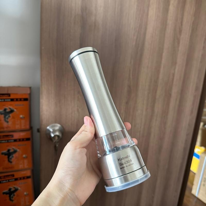 Dụng Cụ Xay Tiêu Cầm Tay Katoshi – Inox 304 Siêu Bền, Xay Nhanh, Chuẩn Nhật Bản