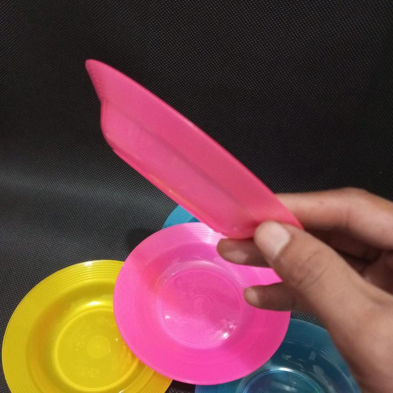 piring crystal no 6 / piring mini / piring kecil / piring tatakan gelas / piring kue ultha / piring plastik warna warni Biru Kuning 3