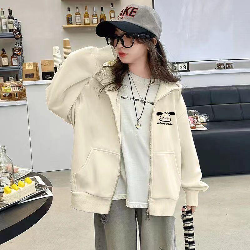 Product Introduction of Áo khoác mùa thu cho bé gái, áo Nỉ có mũ trùm đầu, áo Cardigan Pochacco, áo lông cừu có dây kéo, thích hợp cho mùa thu và mùa đông, kích thước trẻ lớn 32