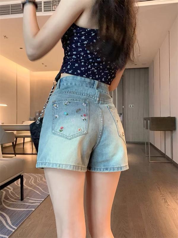 QUẦN SHORT JEAN, quần jeans nữ THÊU HOA NHÍ PHONG CÁCH TRẺ TRUNG BLACKCATSHOP [QSJ159] Nữ Voi Women
