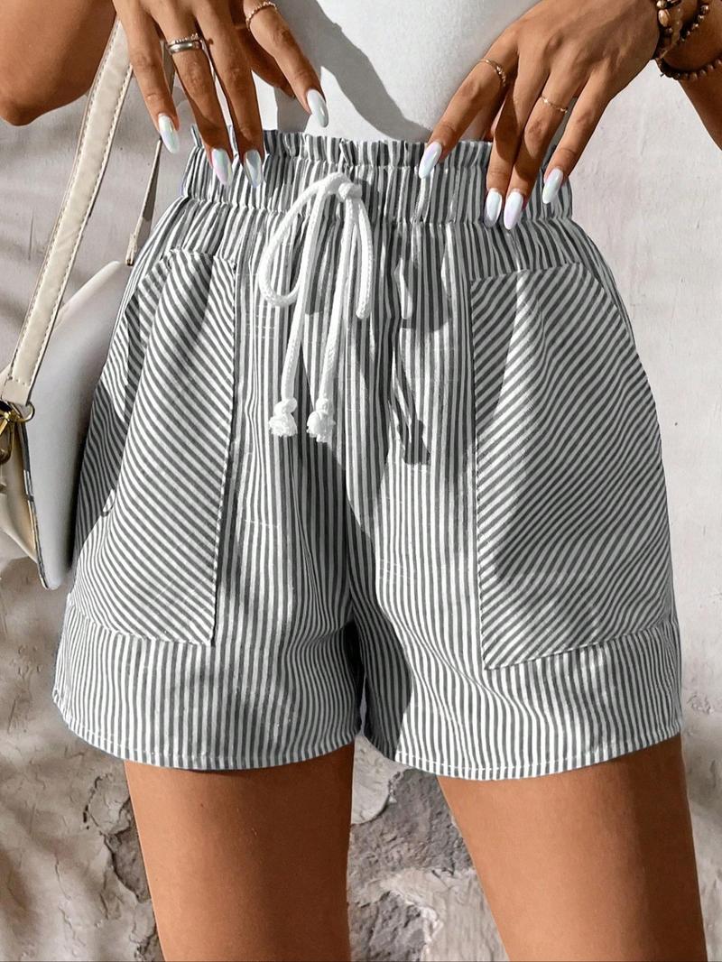 Product Introduction of Women's Striped Pattern Drawstring Waist Shorts, Casual Comfy Pocket Shorts for Summer, Fashion Women's Bottoms for Daily Wear 3