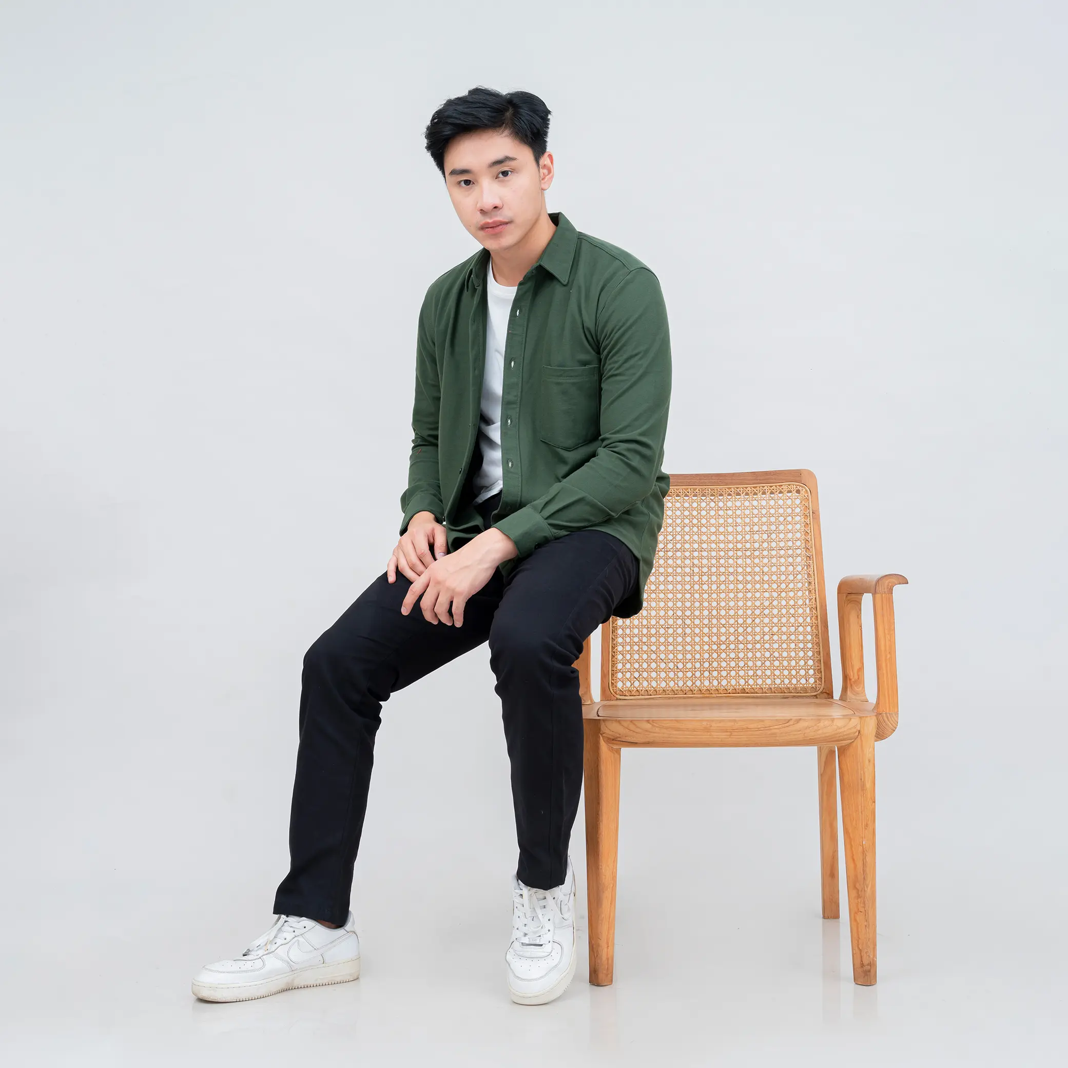 Kemeja Katun Polos Pria DYD Long Army Reguler Fit