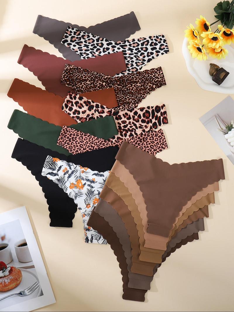 Product Introduction of Women's Leopard Print Panty, Soft Comfy Breathable Seamless Knicker for Daily Wear, Underwear for All Seasons 6