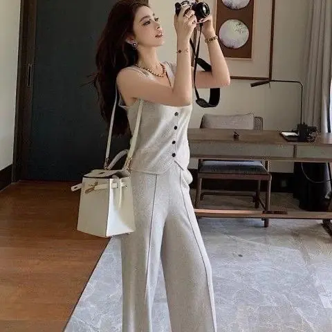 Bộ Đồ Thời Trang Nữ, Thanh Lịch, Bộ Đồ Ba Mảnh, Mùa Thu Và Mùa Đông Của Phụ Nữ, Hàng Mới Về, Dáng Rộng Vừa Vặn, Có Thể Mặc Ngoài Trời, Phong Cách Ins, Áo Vest, Quần Ống Rộng, Thời Trang 5