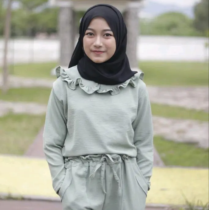 Stelan Crinkle Oneset Tanggung 7-13  tahun terbaru 2024 baju lebaran terbaru Airflow Muslim Setelan Anak Celana Panjang Shakila Gamis 2