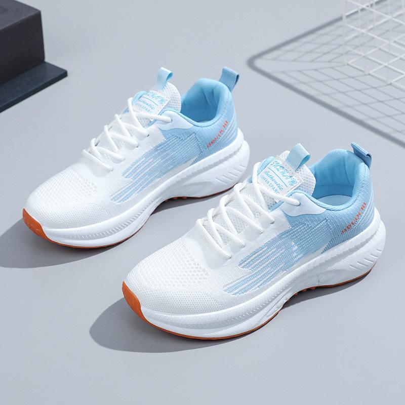 giày nữ  màu trắng  bằng vải thông hơi cao 4cm ,giày thể thao nữ  mẫu mới 2024 MINOKA SHOP Sneaker