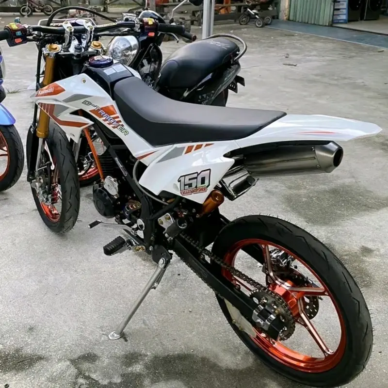 Velg vnd supermoto herex surex crf klx ukuran 160x160 Ring 17 original VND di pnp kan ke motor super moto herex KLX / CRF disc depan lubang 4 disc belakang lubang 5 7