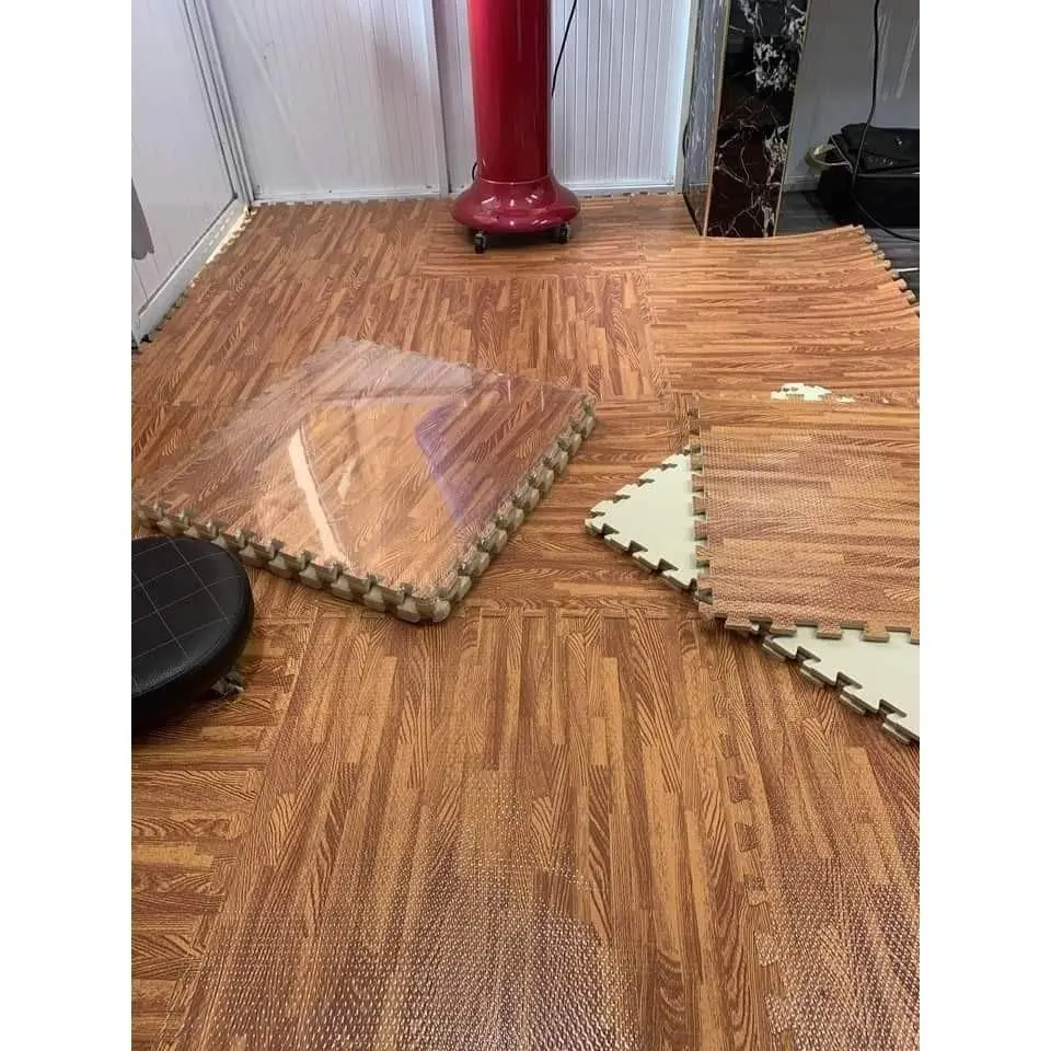 Combo 6 miếng   lót sàn nhà họa tiết vân gỗ, mix màu kích thước 60x60x1cm dày dặn êm ái thảm xốp cho bé
