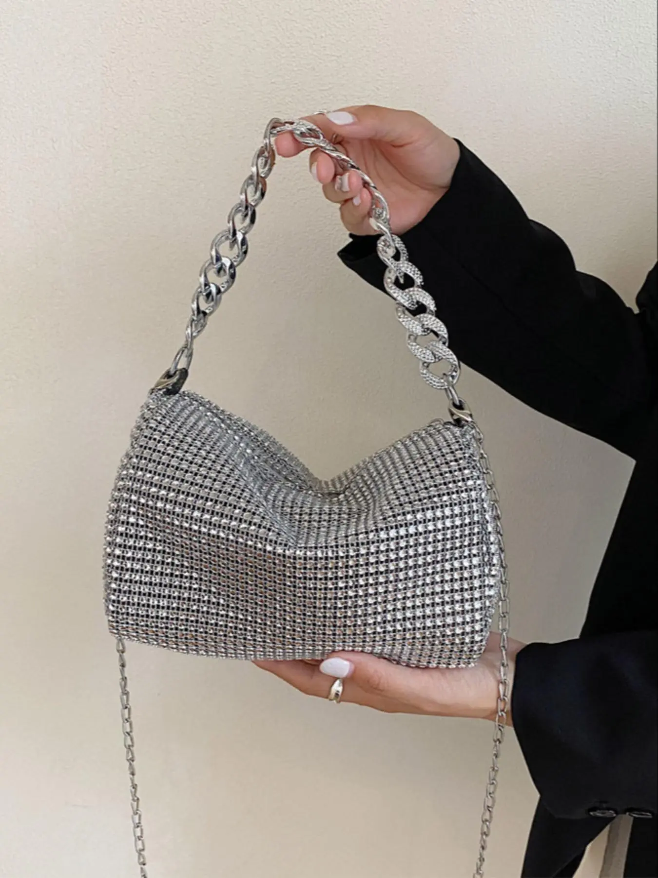 Hot Fashion Chain Decorated Evening Bag, Women's Trendy Bright Artificial Diamond Shoulder Bag, Female Commuter Bag for Banquet & Meeting Package