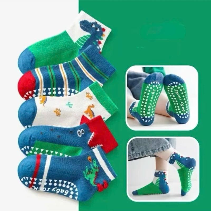 Set 10 đôi tất vớ chống trượt cho bé trai và bé gái hoạ tiết hoạt hình dễ thương cho bé từ 1-3 tuổi