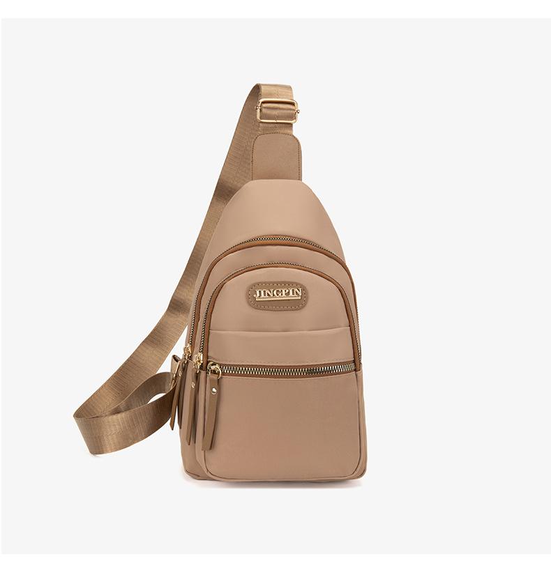Product Introduction of Beg Dada Berbilang Lapisan, Fesyen Baharu, Untuk Wanita, Ringkas dan Ringan, Diperbuat daripada Nilon, Beg Bahu, Gaya Korea, Sesuai untuk Perjalanan Kasual, Beg Galas Silang Bags Fanny Selempang 26