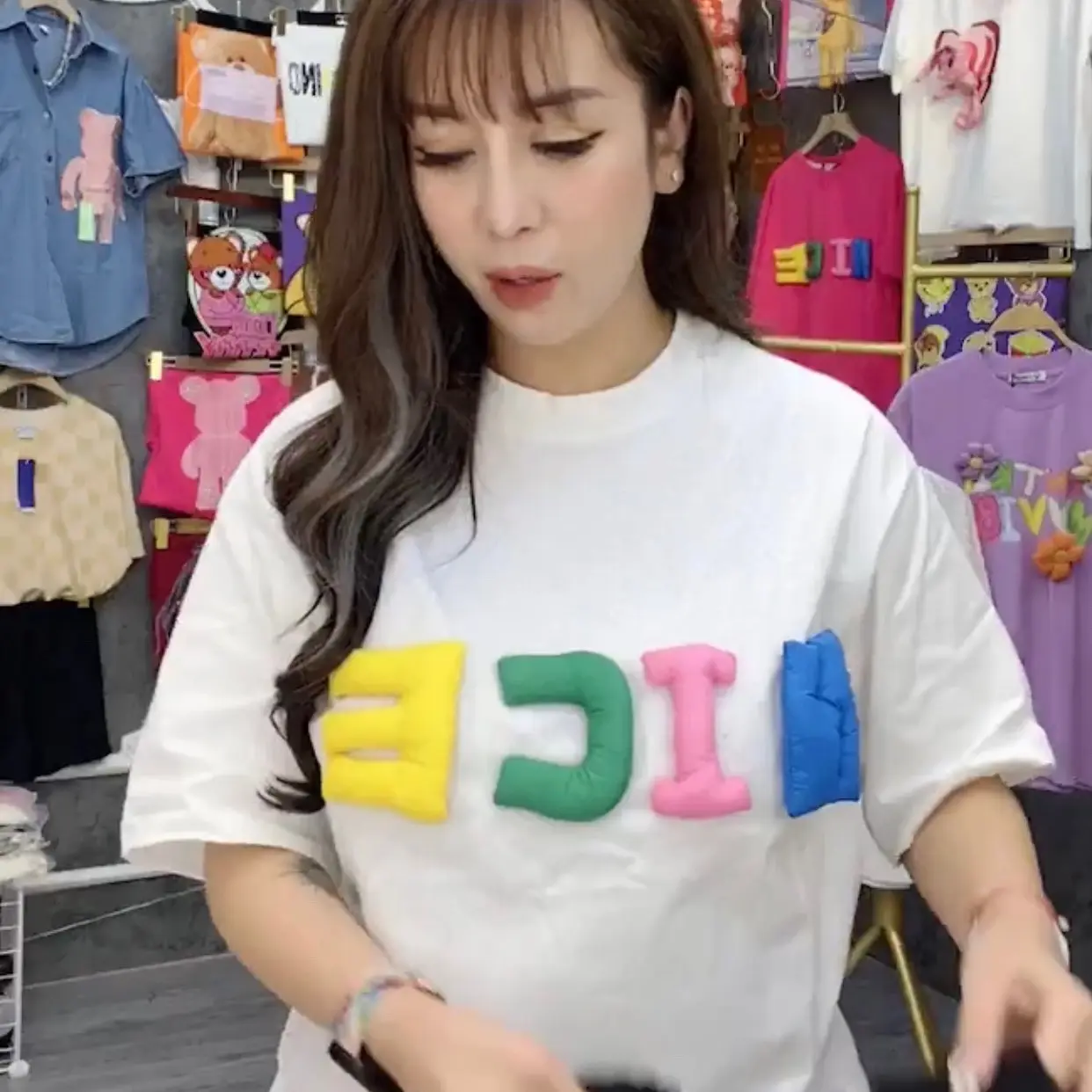 Áo thun Nice phom rộng giấu quần chất cotton dày dặn .Freesize dưới 60kg
