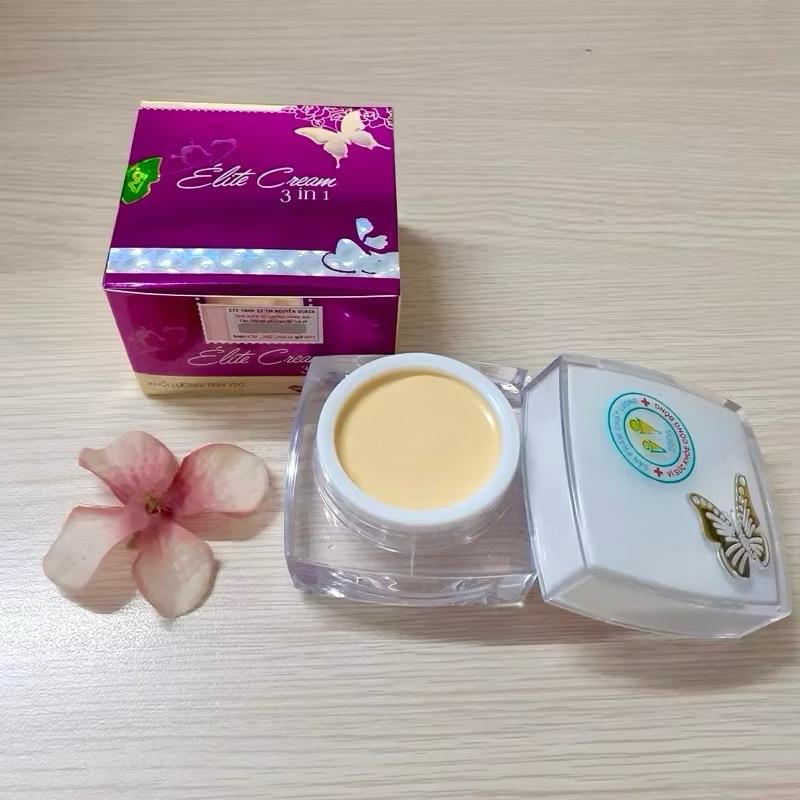  Kem Nguyễn Quách Trắng Da Tái Tạo Kem Con Bướm 