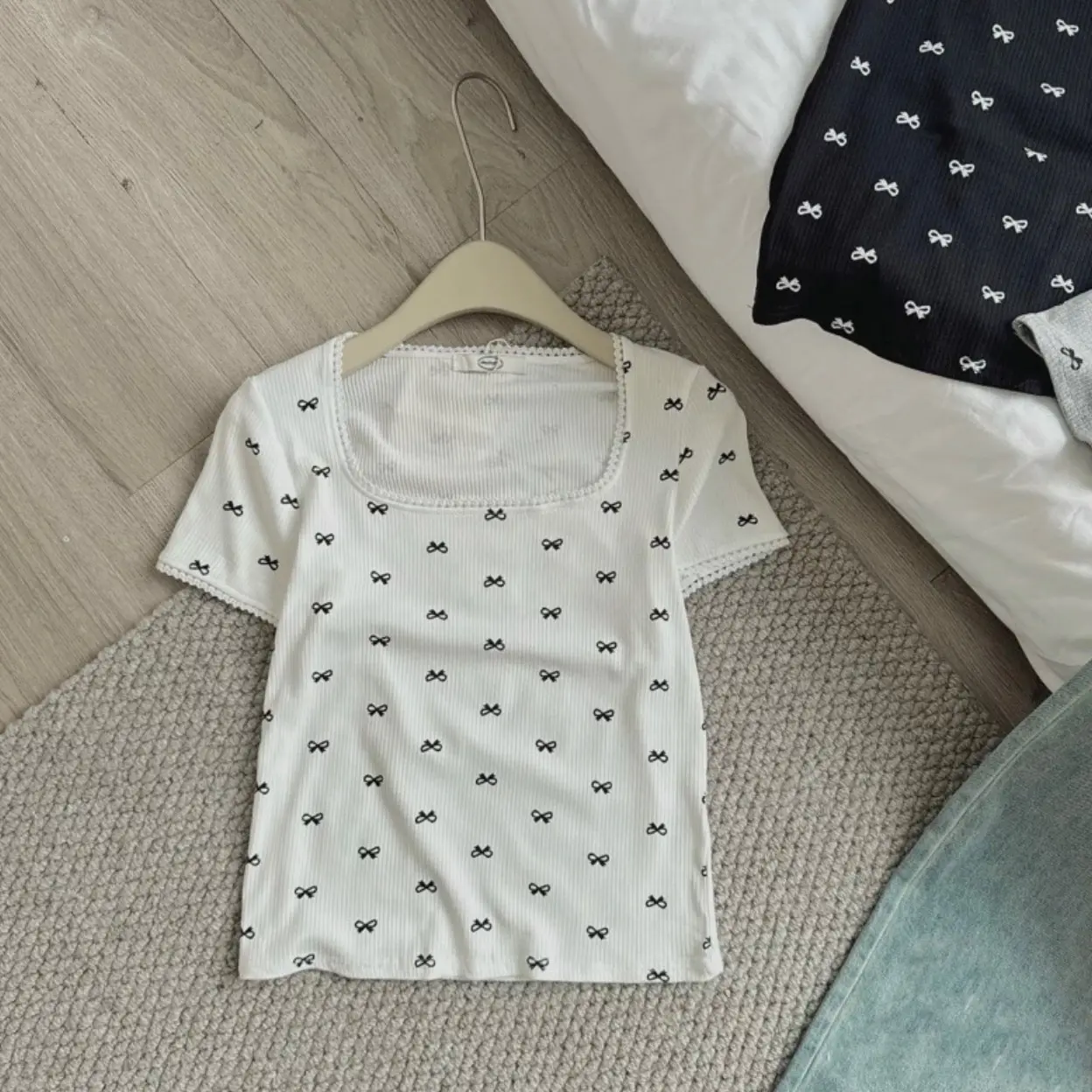 Áo nơ cổ vuông viền ren tăm hàn form vừa