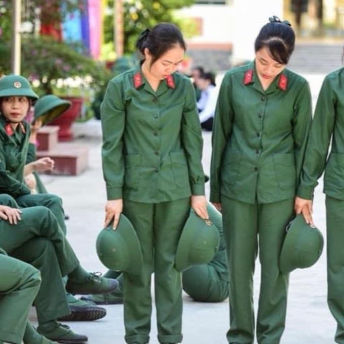   Nam và Nữ Bộ áo quần đồng phục học giáo dục quốc phòng bộ lao động vải kaki màu xanh k03  Có Túi 